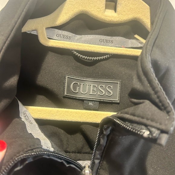 Men’s Guess puffer jacket - Picture 4 of 5